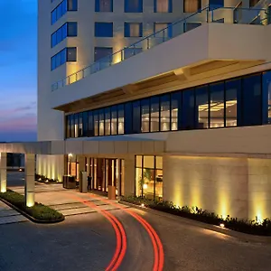 Park Plaza Chandigarh Отель